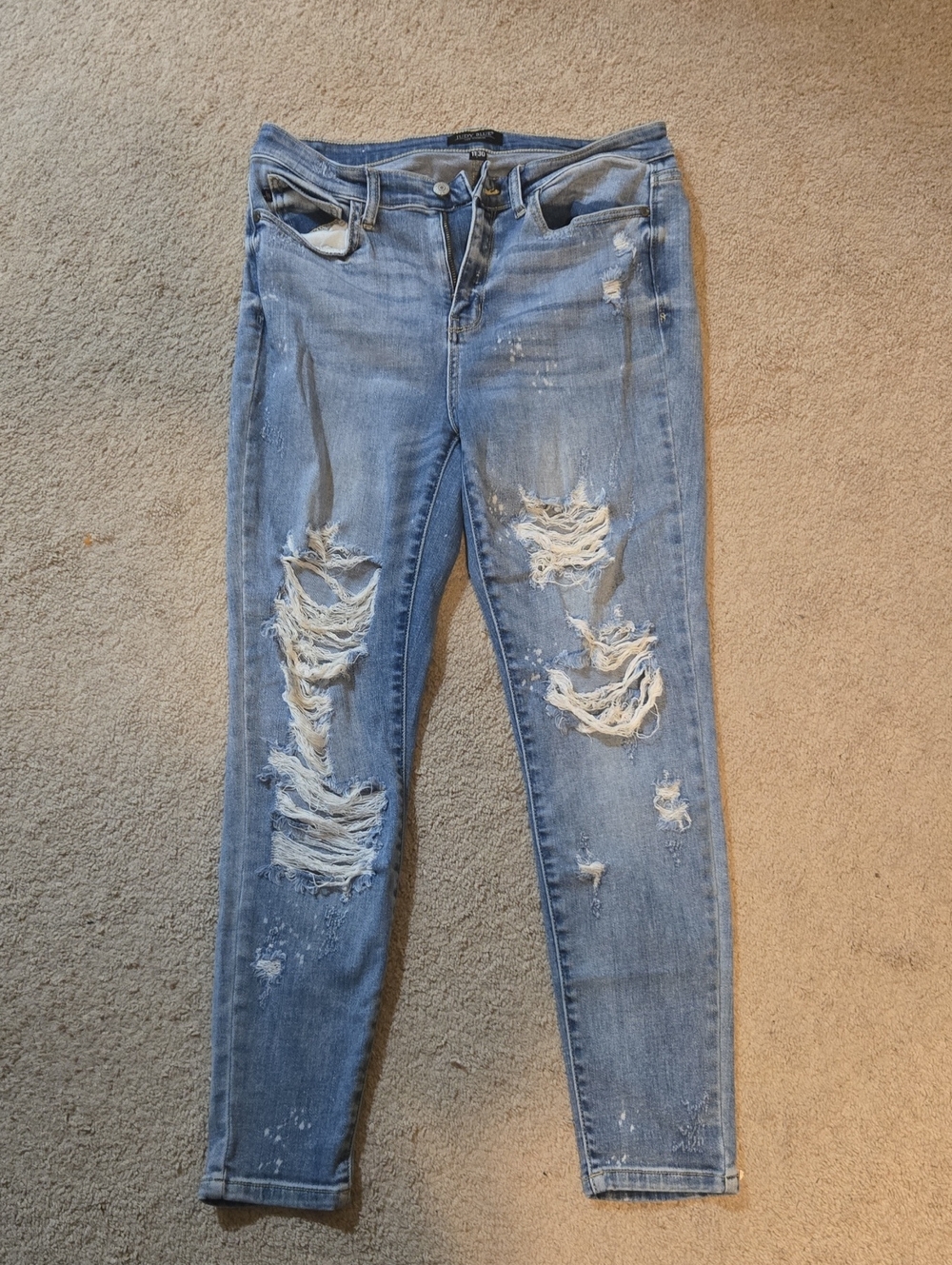 Judy Blue Light Blue Distressed Skinny Jeans